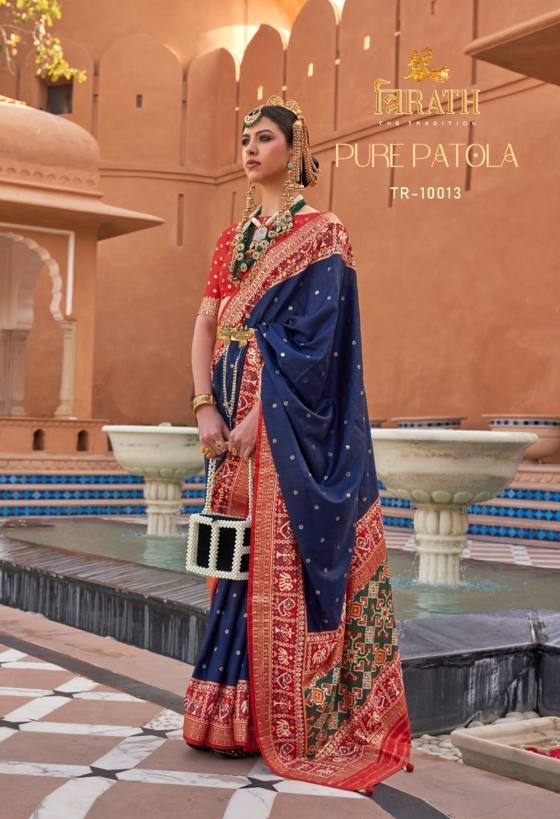 TRIRATH Pure Patola Mercerized Sigma Silk Saree (11 Pcs Set) with Gold Print & Designer Blouse