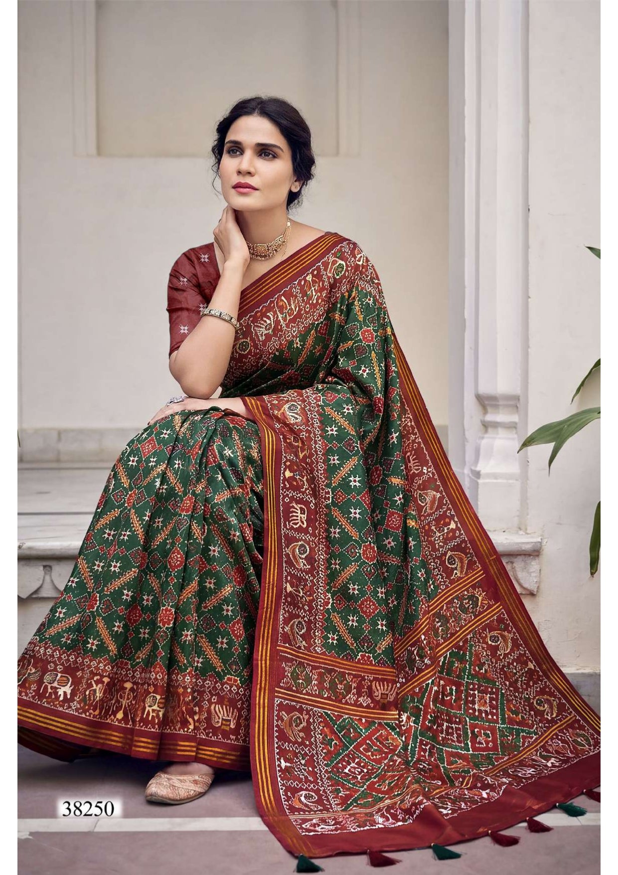 Vallabhi Bamboo Digital Print Saree 6 Pcs Set