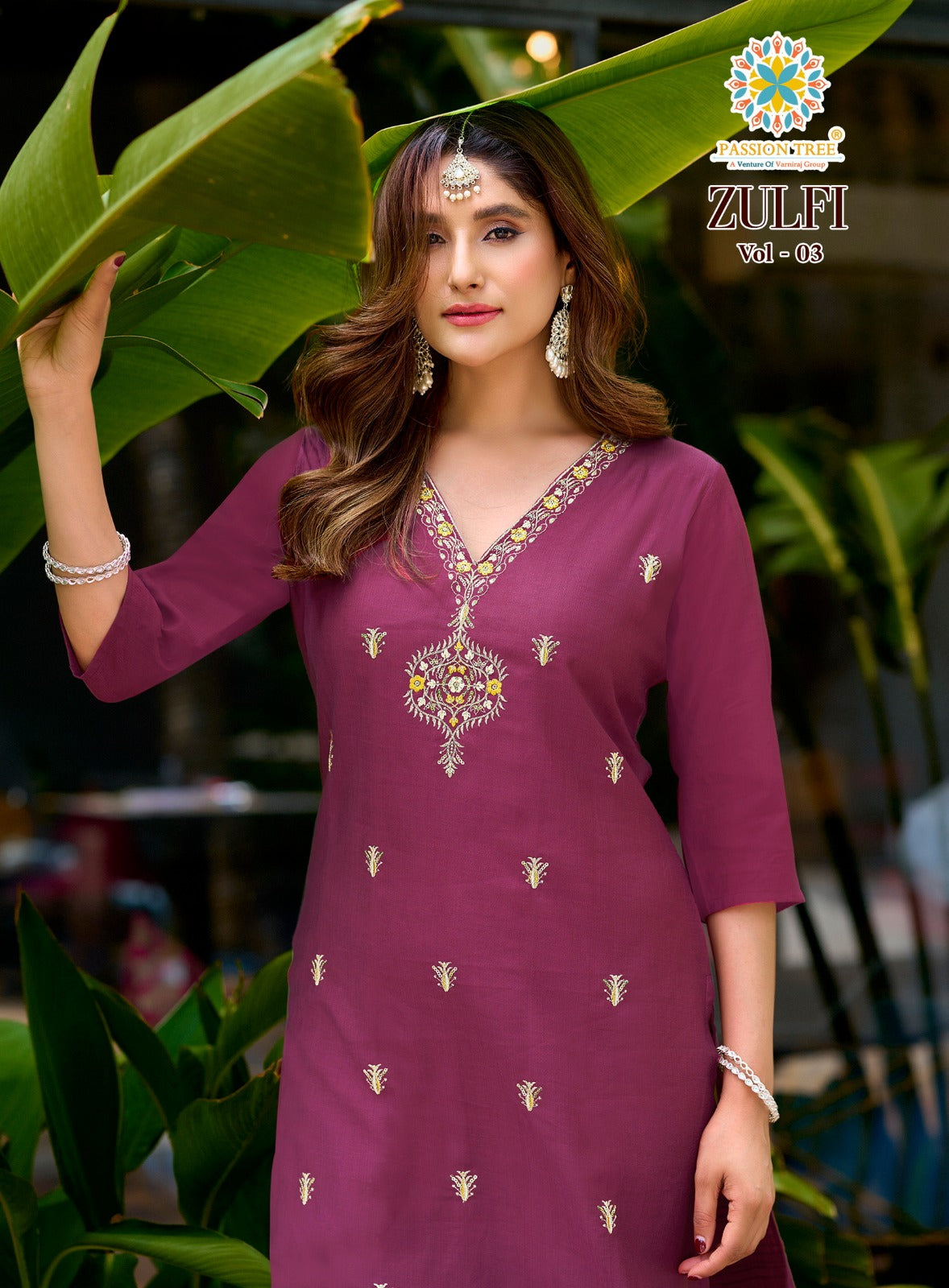 Zulfi Vol. 3 Women's Heavy Vetican Embroidered Straight Kurti